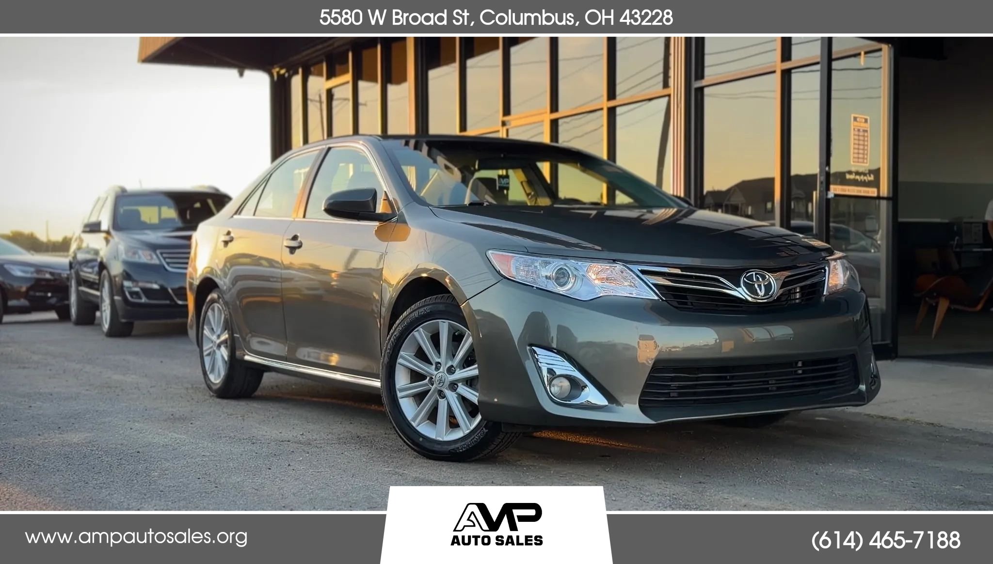 Used 2012 Toyota Camry XLE FWD image 1
