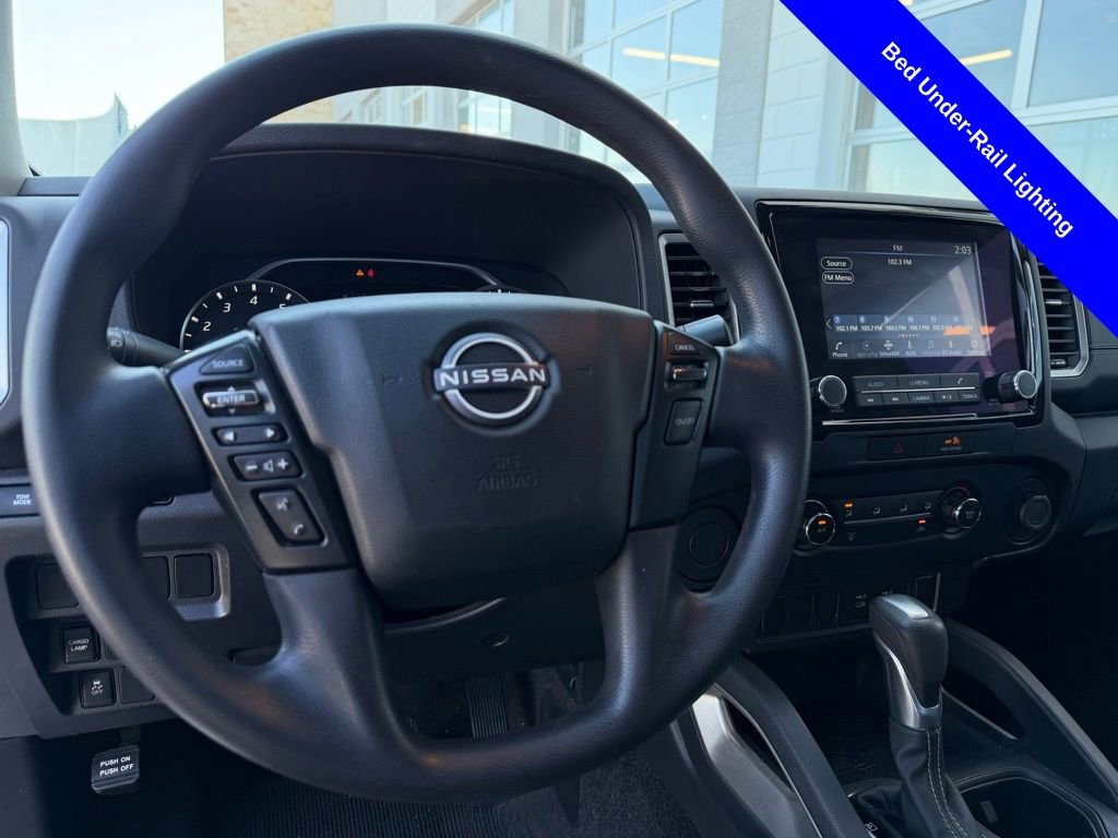 Used 2022 Nissan Frontier SV image 12