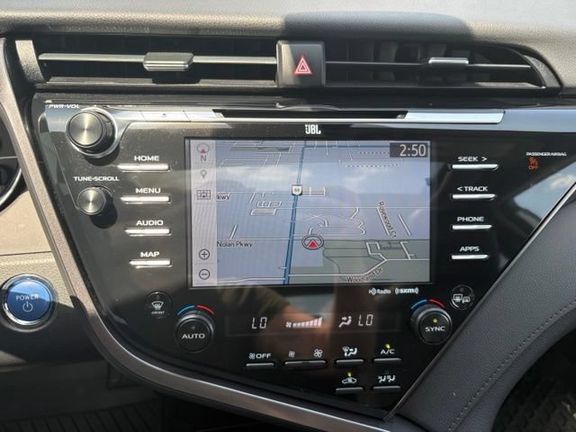 Used 2019 Toyota Camry XLE FWD image 28