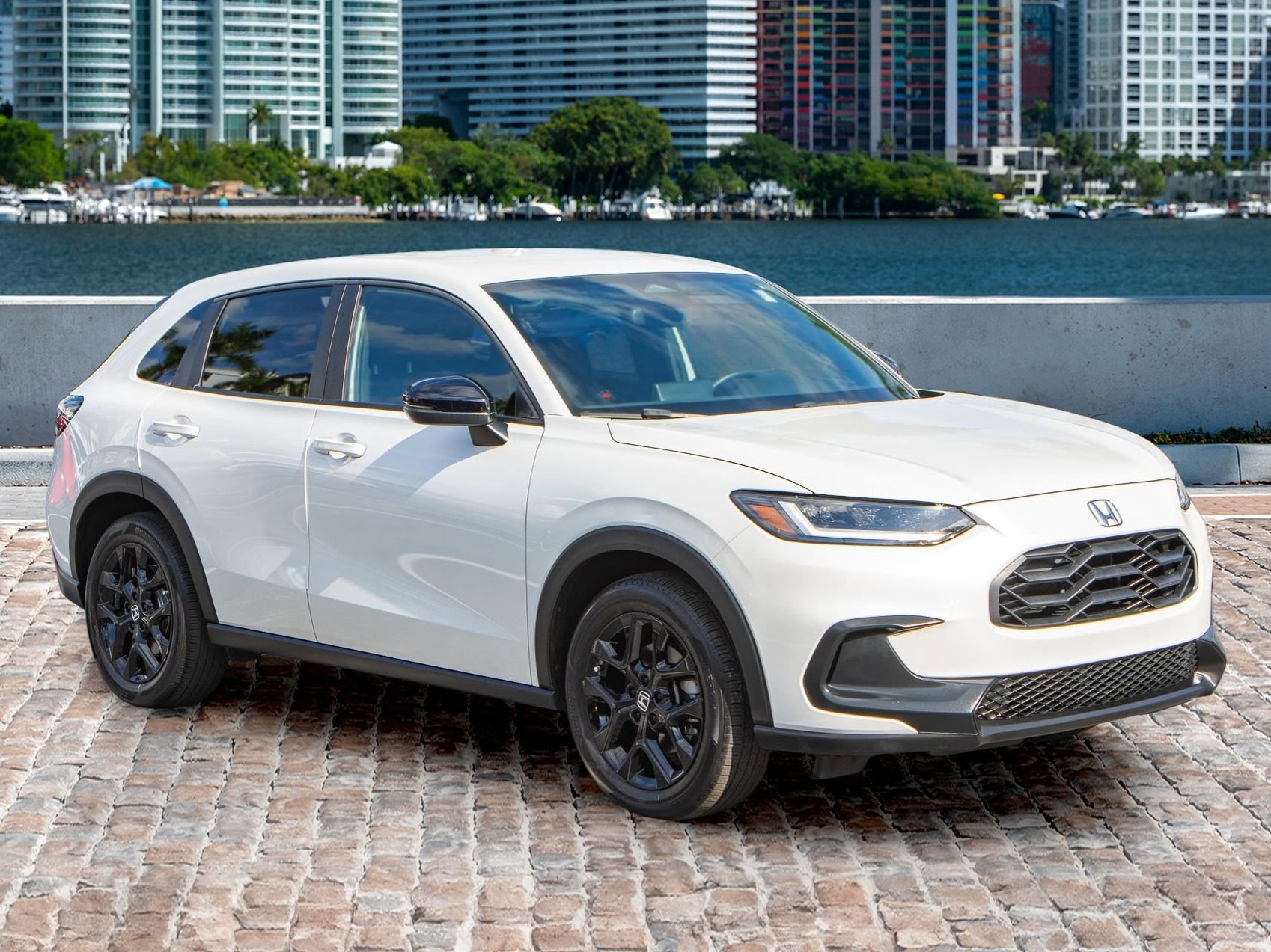 Certified 2023 Honda HR-V Sport image 3