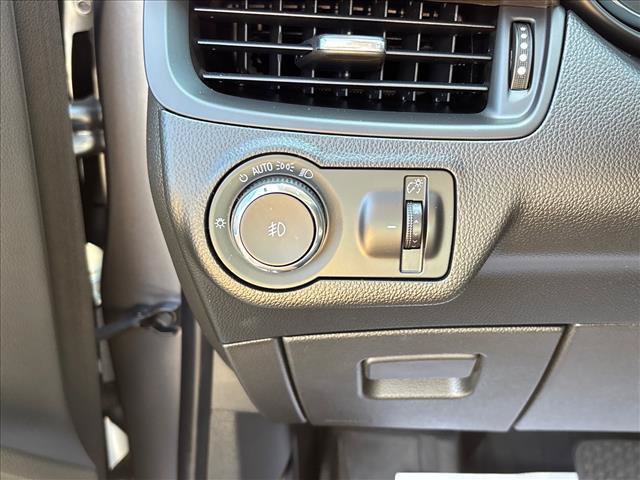 Certified 2020 Buick Envision Essence w/ Experience Buick Package AWD/4WD image 18