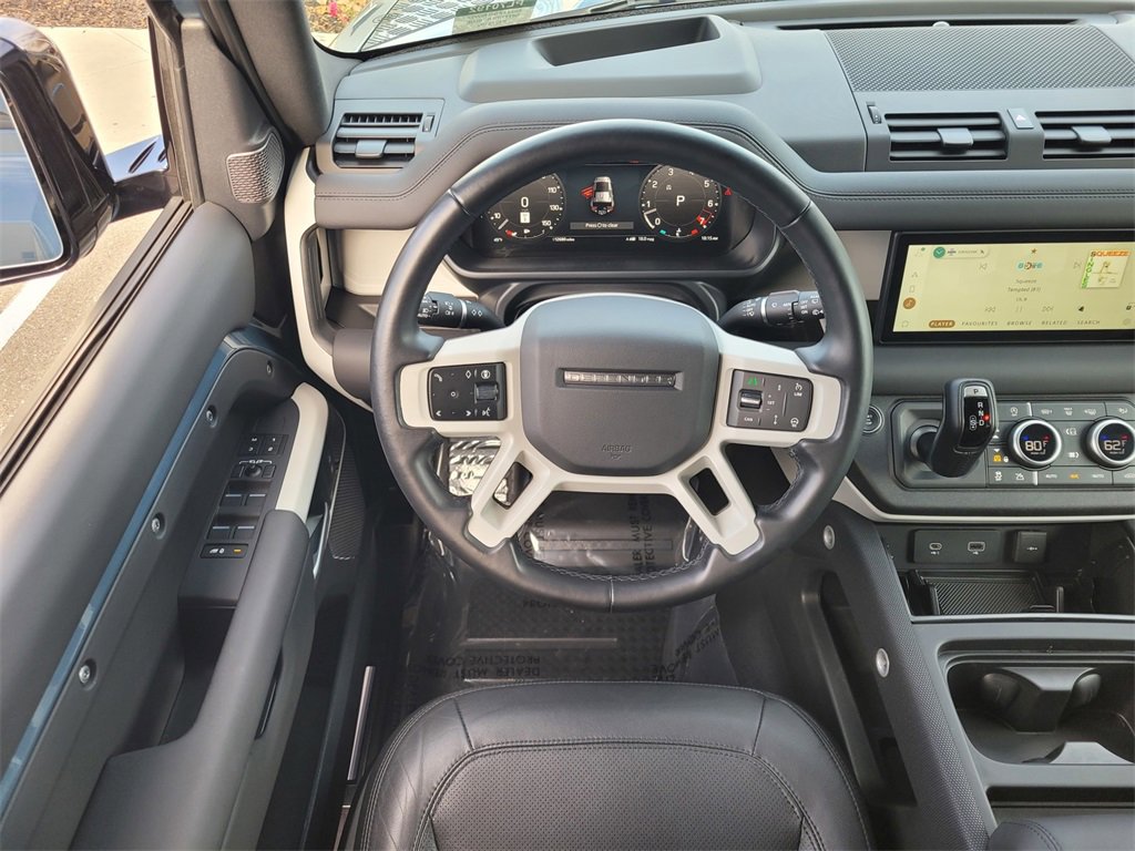 Used 2024 Land Rover Defender 110 S image 12