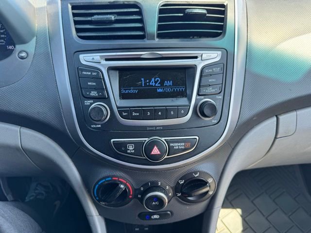 Used 2016 Hyundai Accent SE FWD image 16