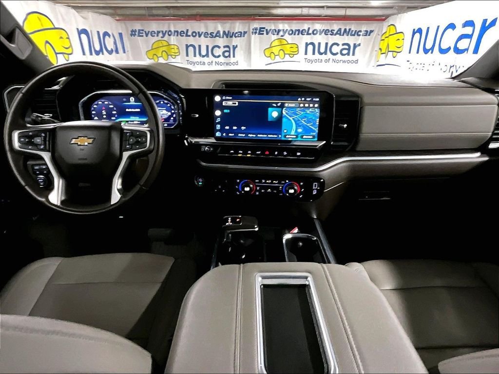 Used 2022 Chevrolet Silverado 1500 LTZ w/ LTZ Premium Package AWD/4WD image 21