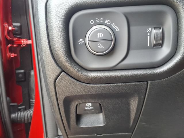 New 2026 RAM 1500 Warlock AWD/4WD image 22