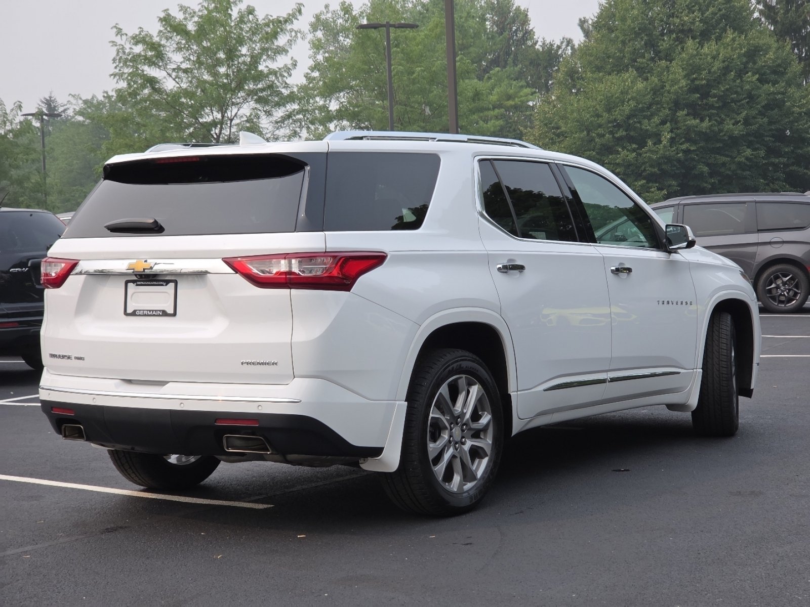 Used 2021 Chevrolet Traverse Premier AWD/4WD image 28