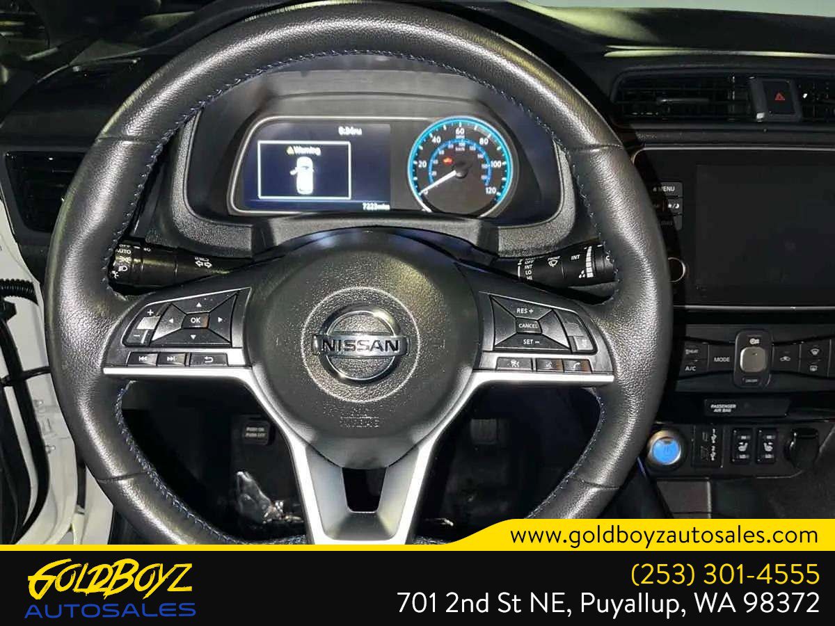 Used 2022 Nissan Leaf SV image 25