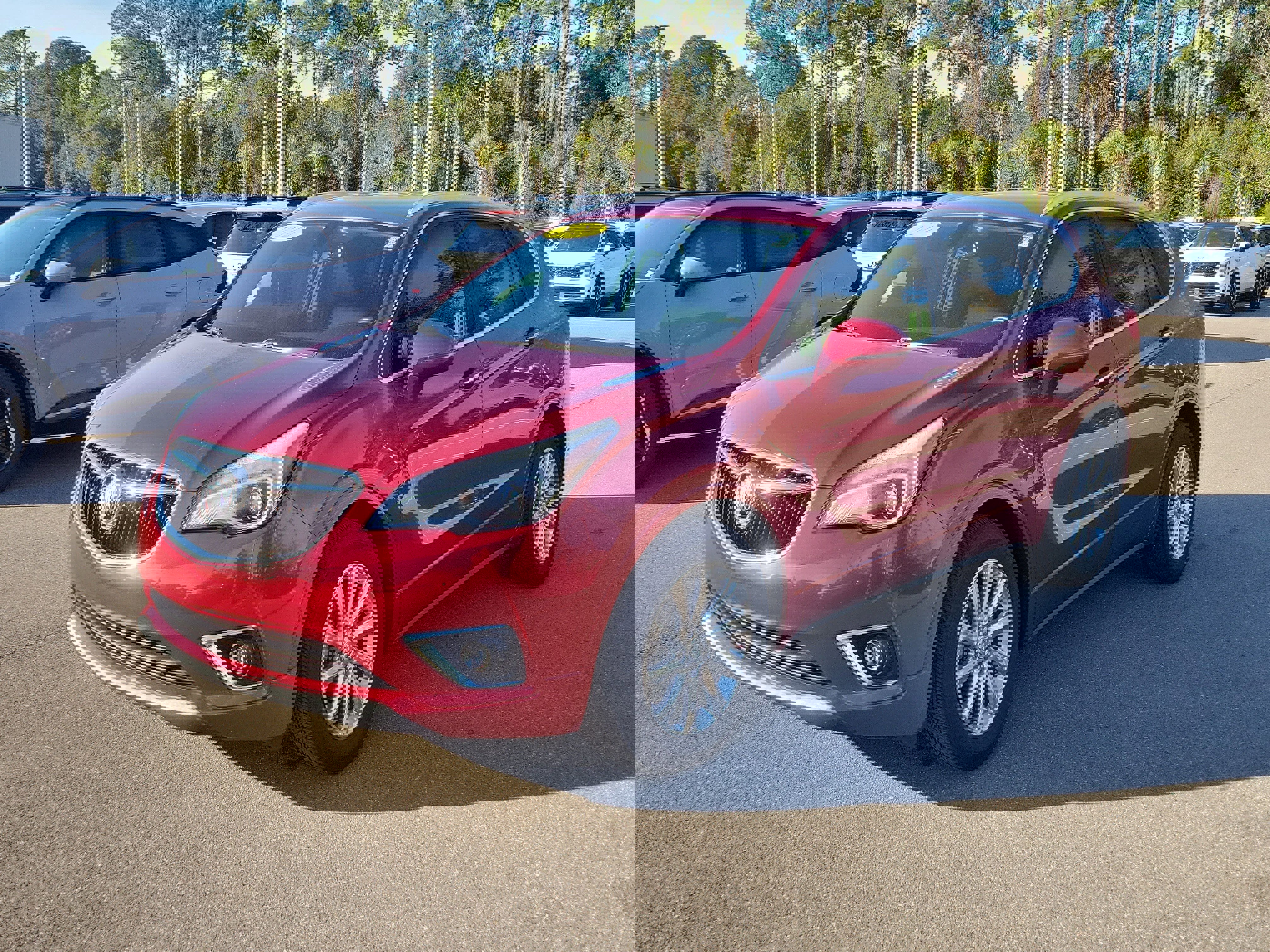 Used 2020 Buick Envision Essence image 3