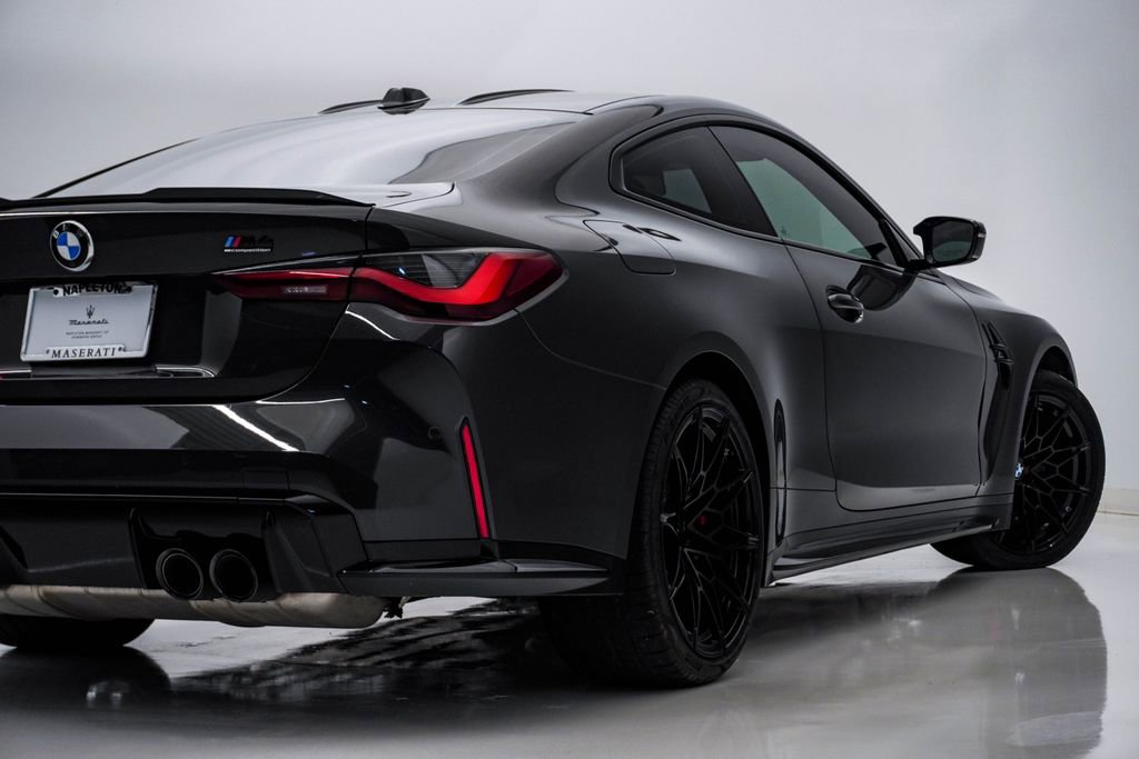 Used 2024 BMW M4 Competition image 10