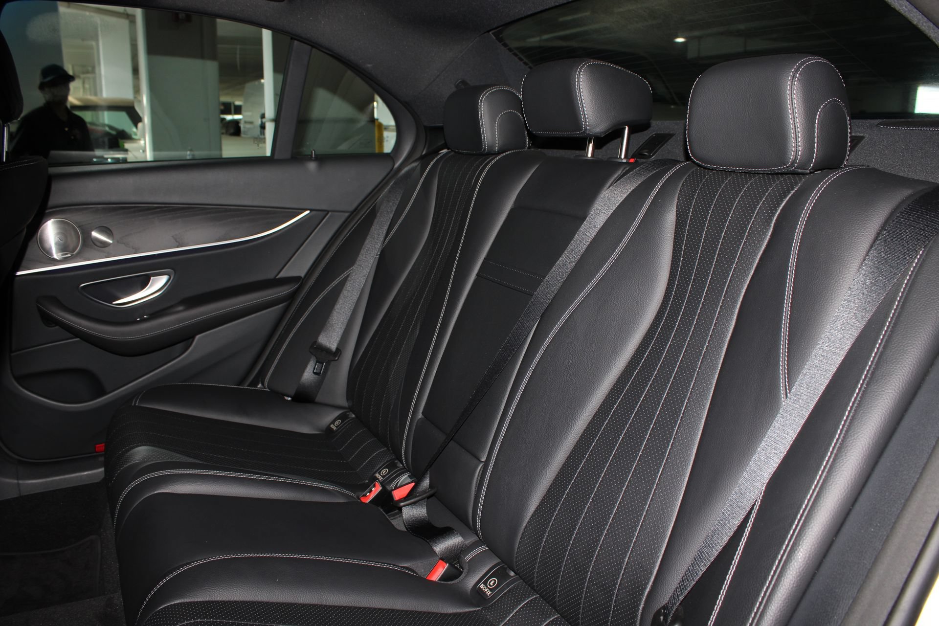 Used 2023 Mercedes-Benz E 350 4MATIC Sedan image 19
