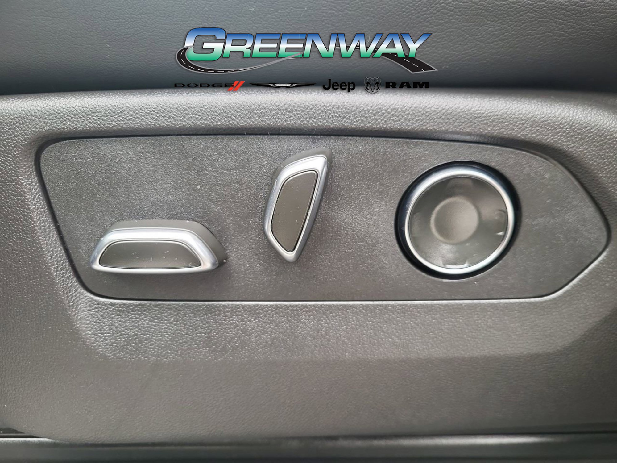 Used 2024 Cadillac Escalade Sport w/ Touring Package image 14