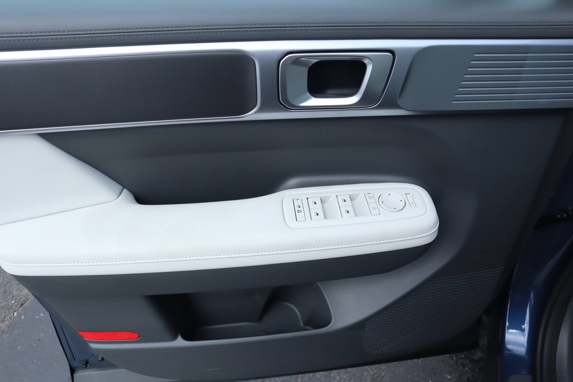New 2026 Hyundai Santa Fe SEL FWD image 16