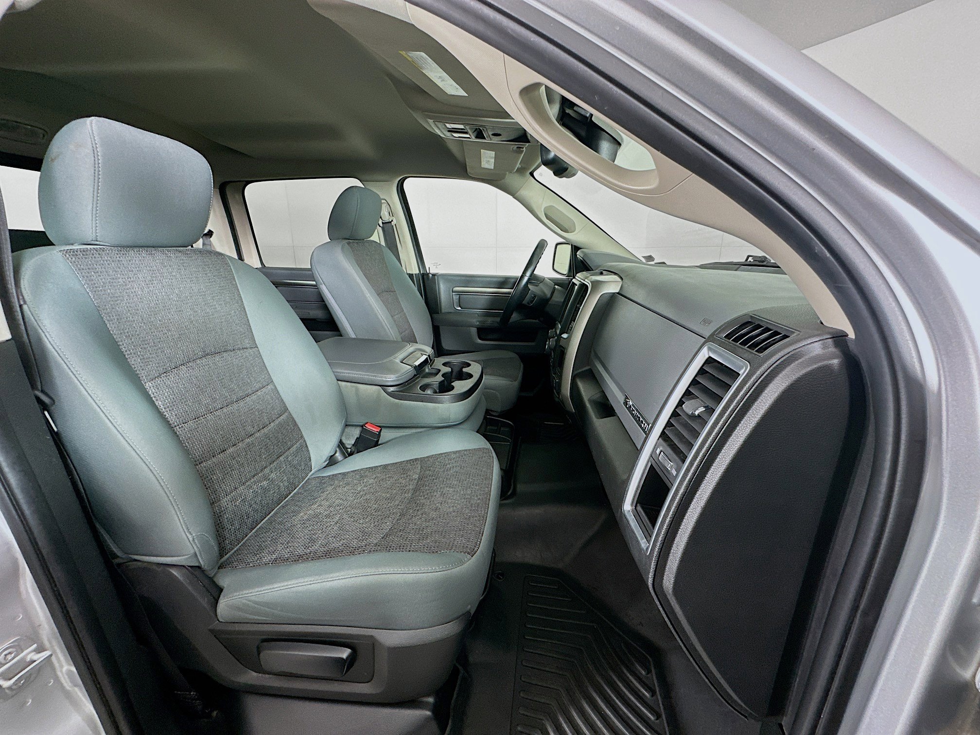 Used 2017 RAM 1500 Big Horn image 28