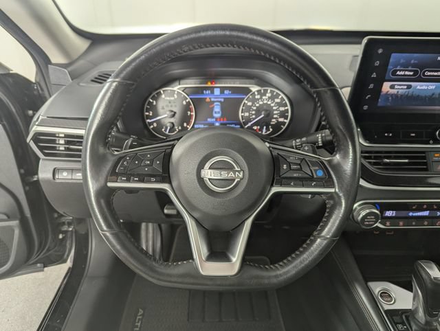 Used 2023 Nissan Altima 2.5 SR AWD/4WD image 18