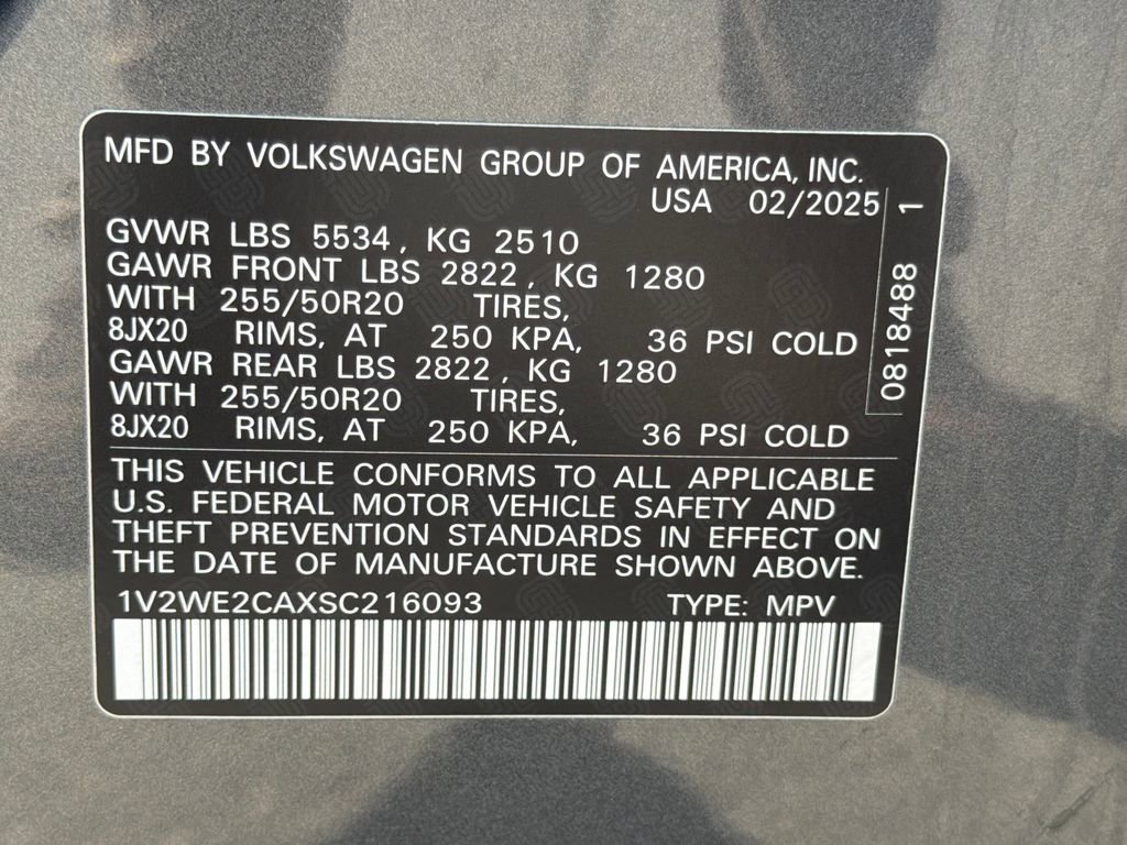 Used 2025 Volkswagen Atlas Cross Sport SE image 31
