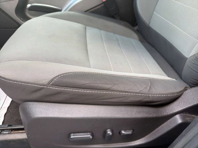 Used 2016 Ford Escape SE FWD image 24
