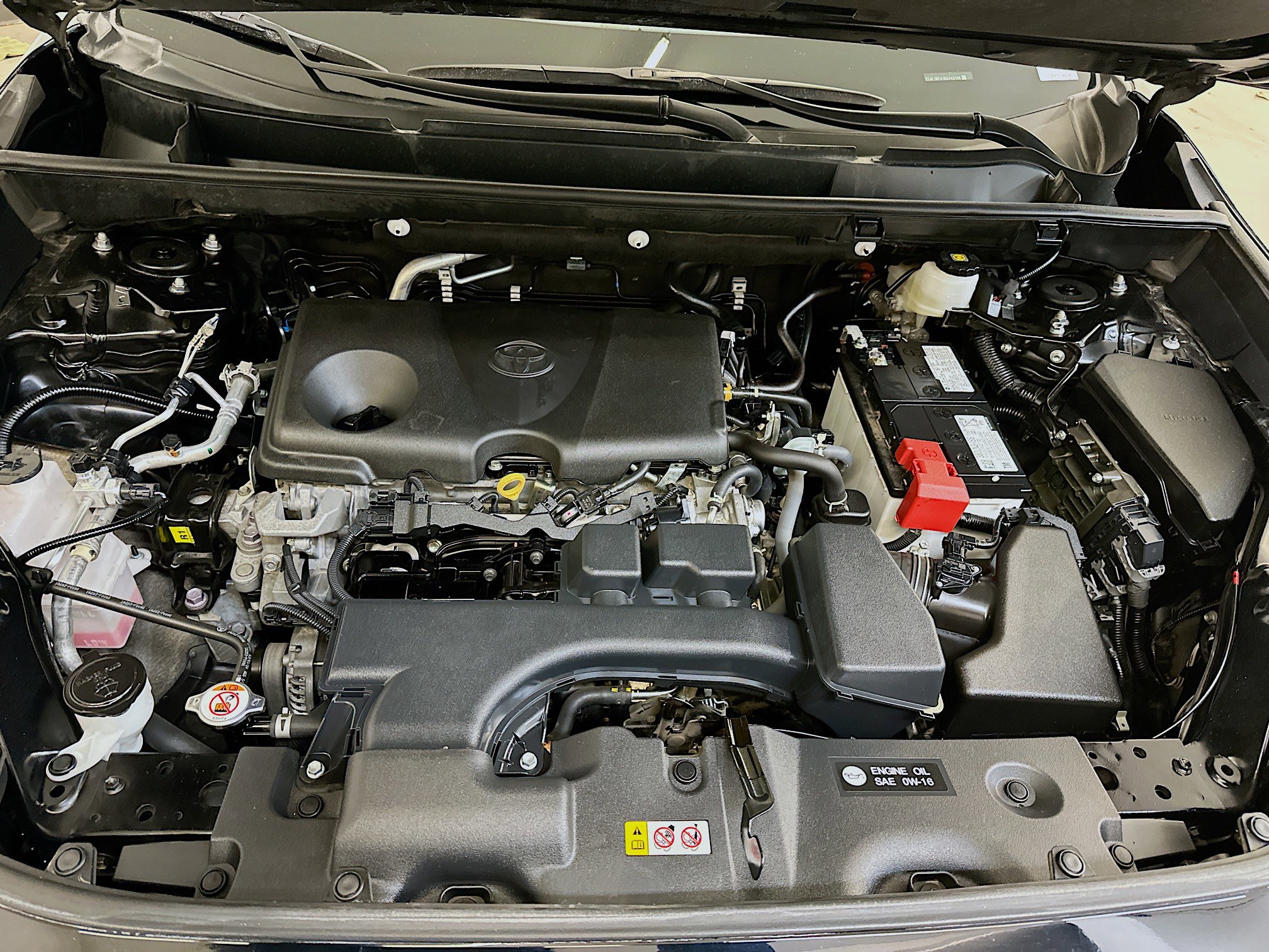 Used 2024 Toyota RAV4 LE image 34