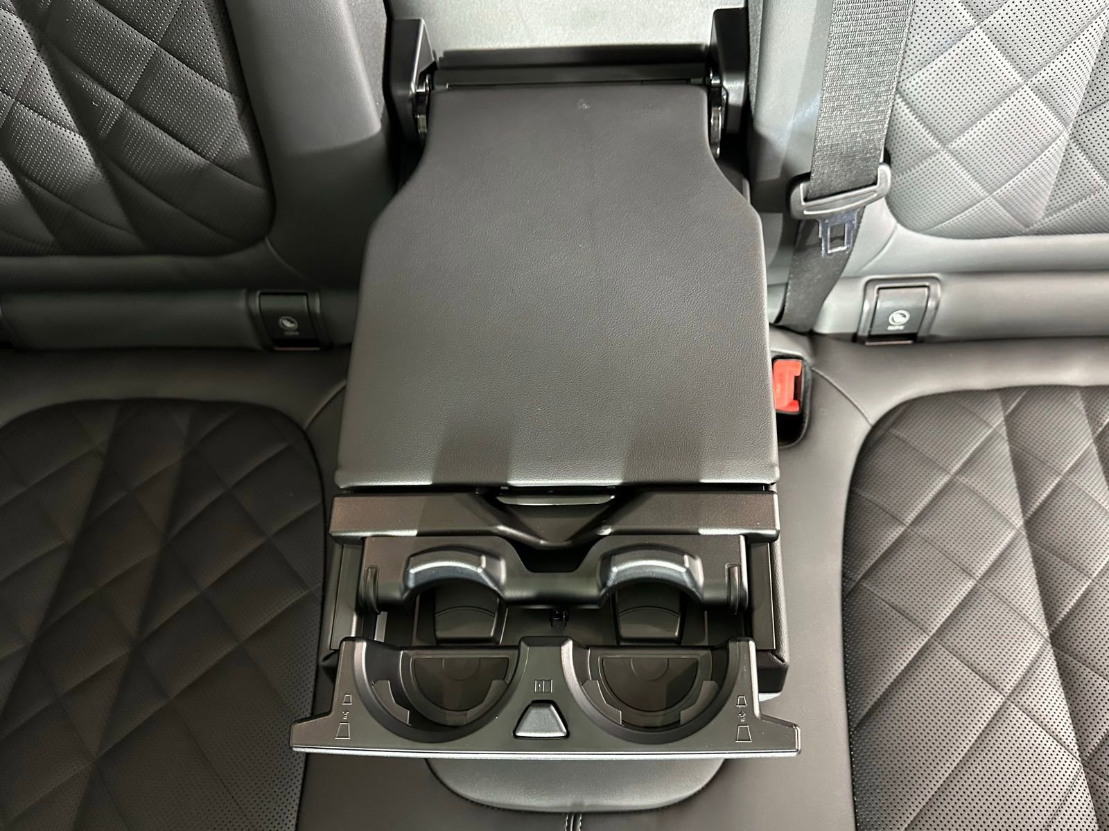 Used 2023 BMW X5 xDrive40i w/ Premium Package image 33