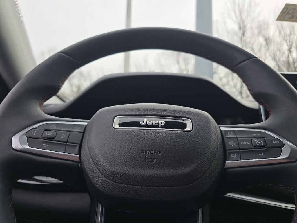 Used 2022 Jeep Compass Trailhawk image 24