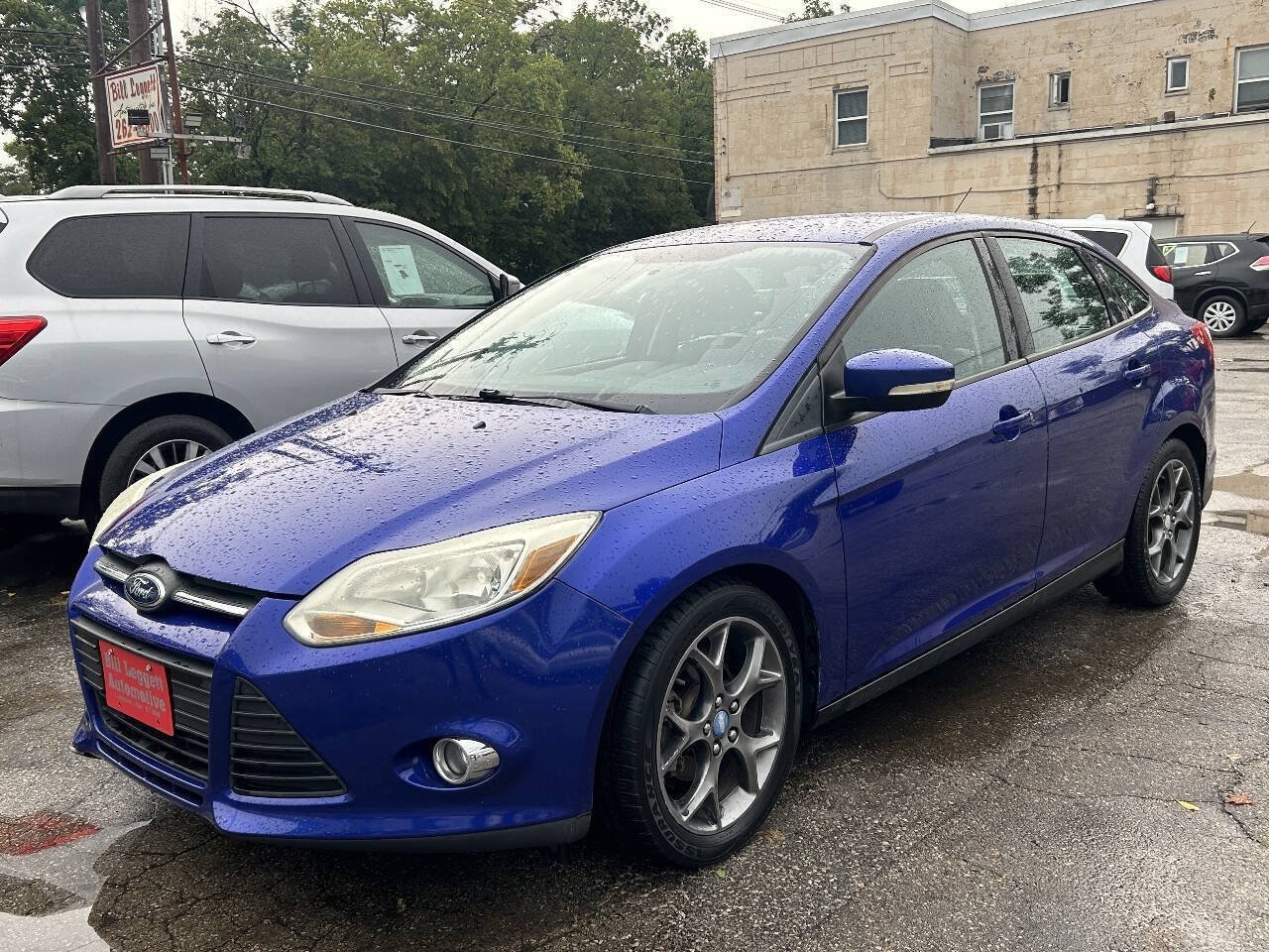 Used 2013 Ford Focus SE FWD image 2