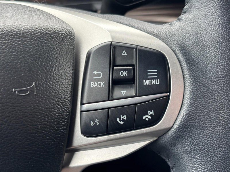 Used 2023 Ford Explorer Limited w/ Limited Technology Package image 20