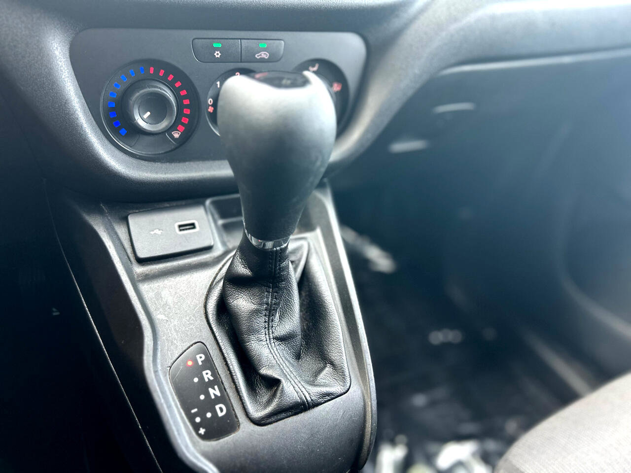 Used 2021 RAM ProMaster City Tradesman SLT image 19