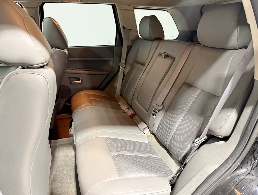 Used 2007 Jeep Grand Cherokee Limited image 33