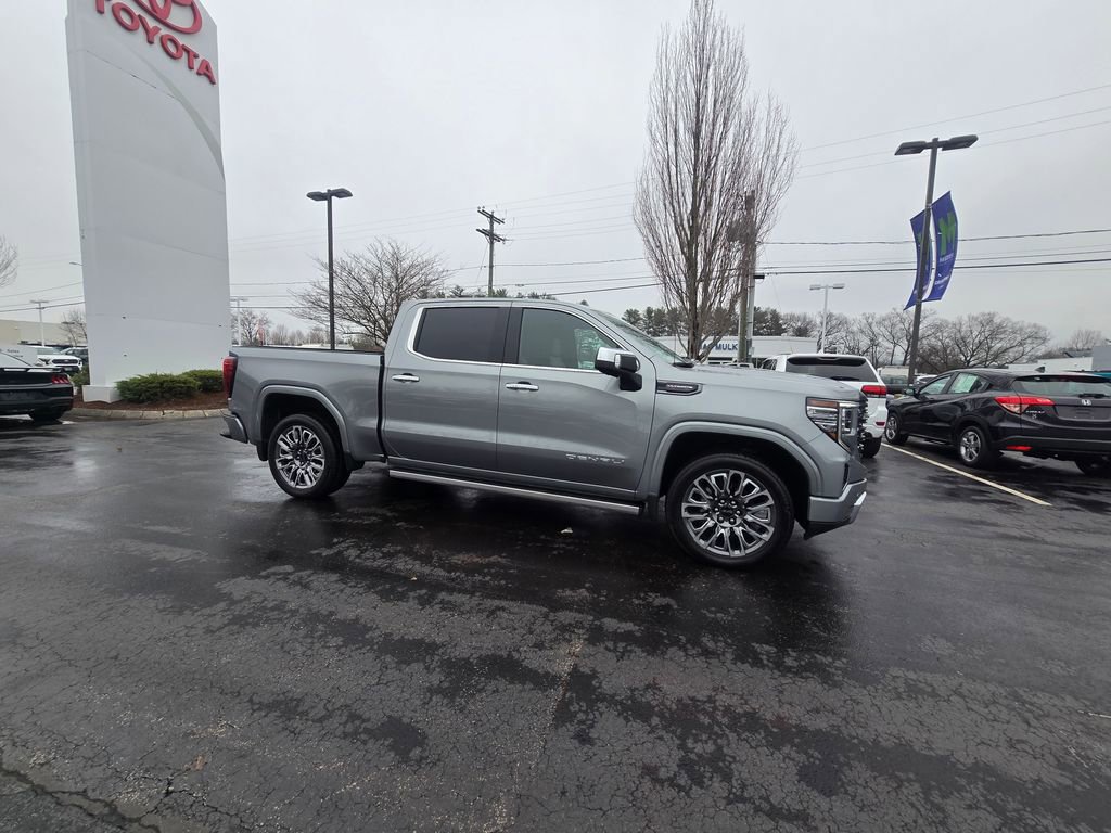 Used 2024 GMC Sierra 1500 Denali Ultimate AWD/4WD image 9