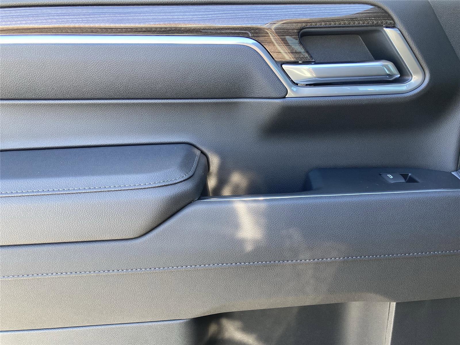 New 2026 Chevrolet Silverado 1500 LT image 28