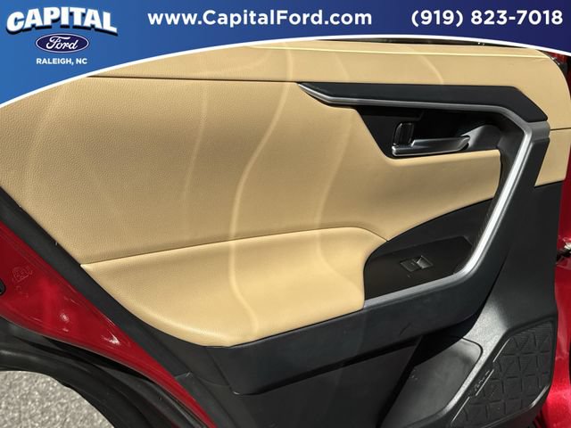 Used 2025 Toyota RAV4 XLE Premium w/ Weather Package FWD image 17