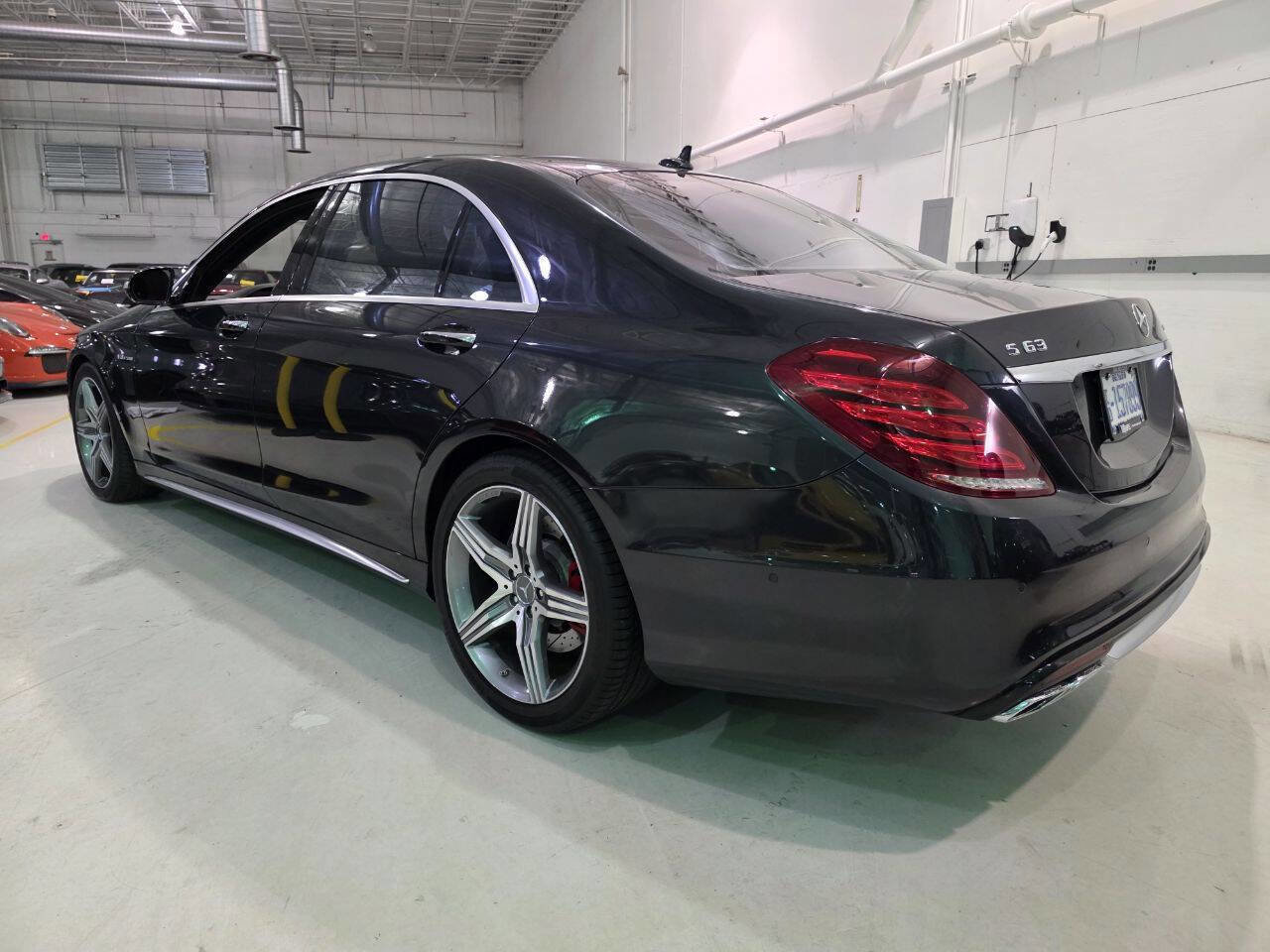 Used 2014 Mercedes-Benz S 63 AMG 4MATIC Sedan w/ Rear Seat Package image 52