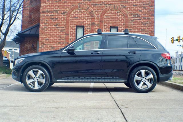 Used 2017 Mercedes-Benz GLC 300 4MATIC image 8