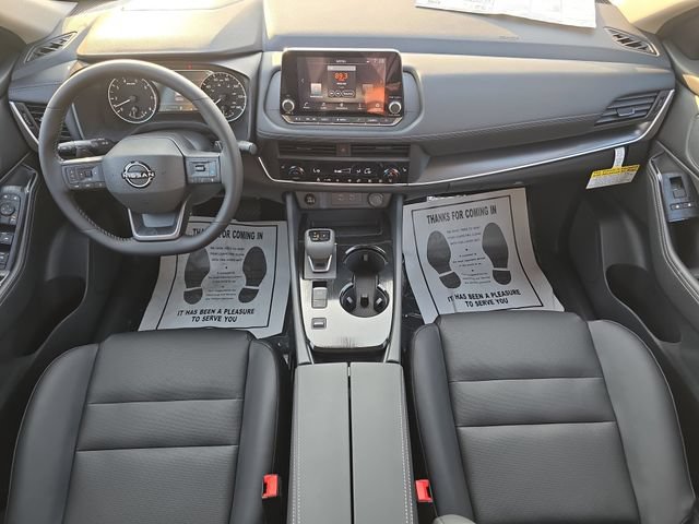 New 2026 Nissan Rogue Dark Armor FWD image 10