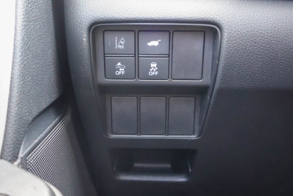 Used 2018 Honda CR-V EX-L image 18