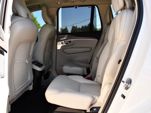 Used 2024 Volvo XC90 B6 Ultimate w/ Lounge Package AWD/4WD image 18