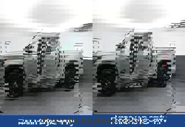 Used 2024 Toyota Tundra Limited image 33