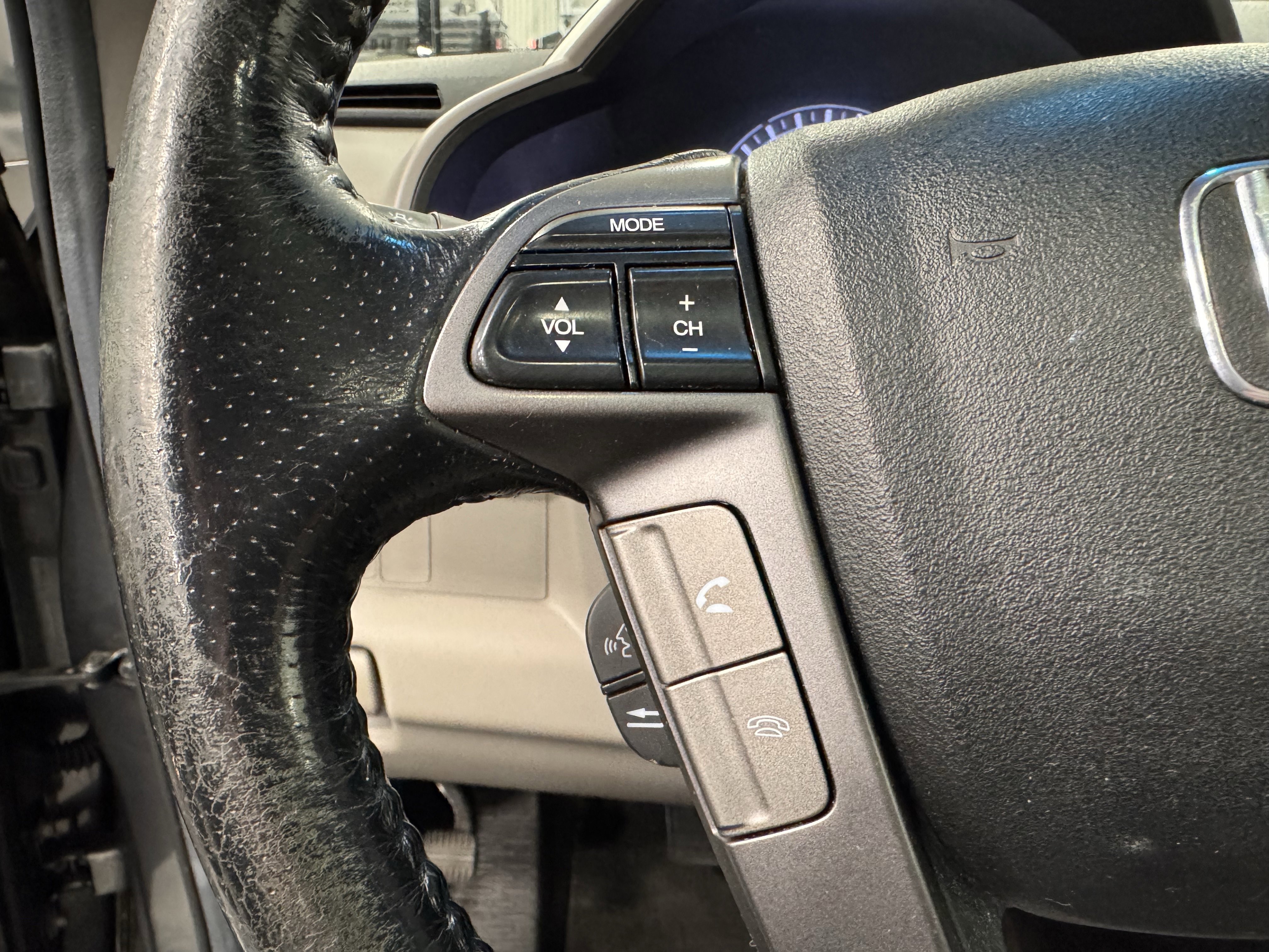 Used 2012 Honda Pilot EX-L image 12