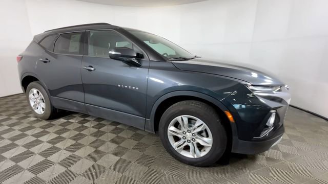 Used 2019 Chevrolet Blazer LT FWD image 2