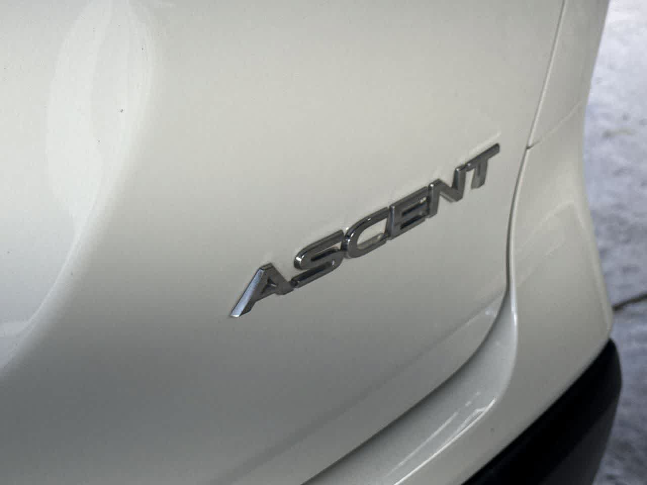 Used 2023 Subaru Ascent Premium w/ Convenience Package AWD/4WD image 10