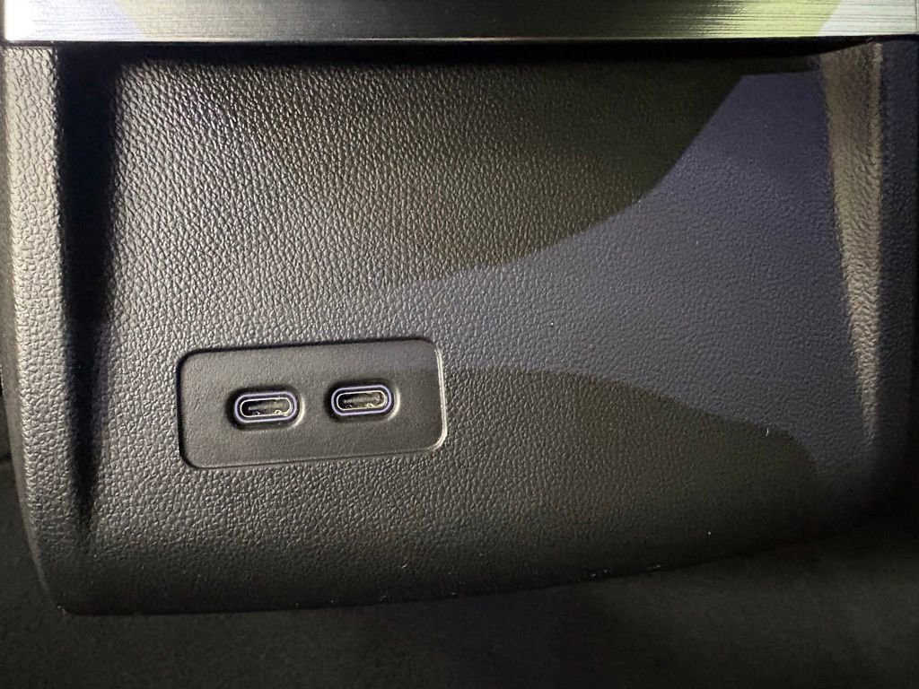 Used 2024 Cadillac Lyriq Tech w/ Driver Assist Package AWD/4WD image 45