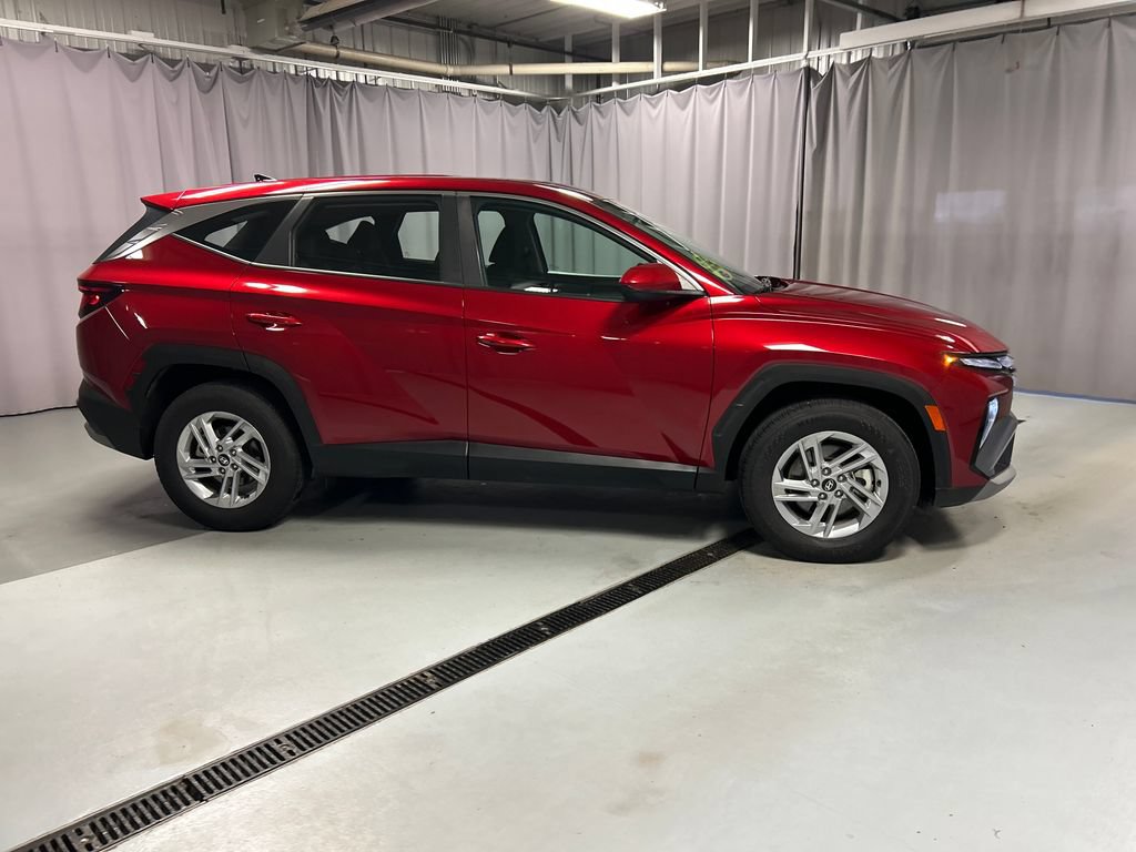 New 2025 Hyundai Tucson SE AWD/4WD image 8