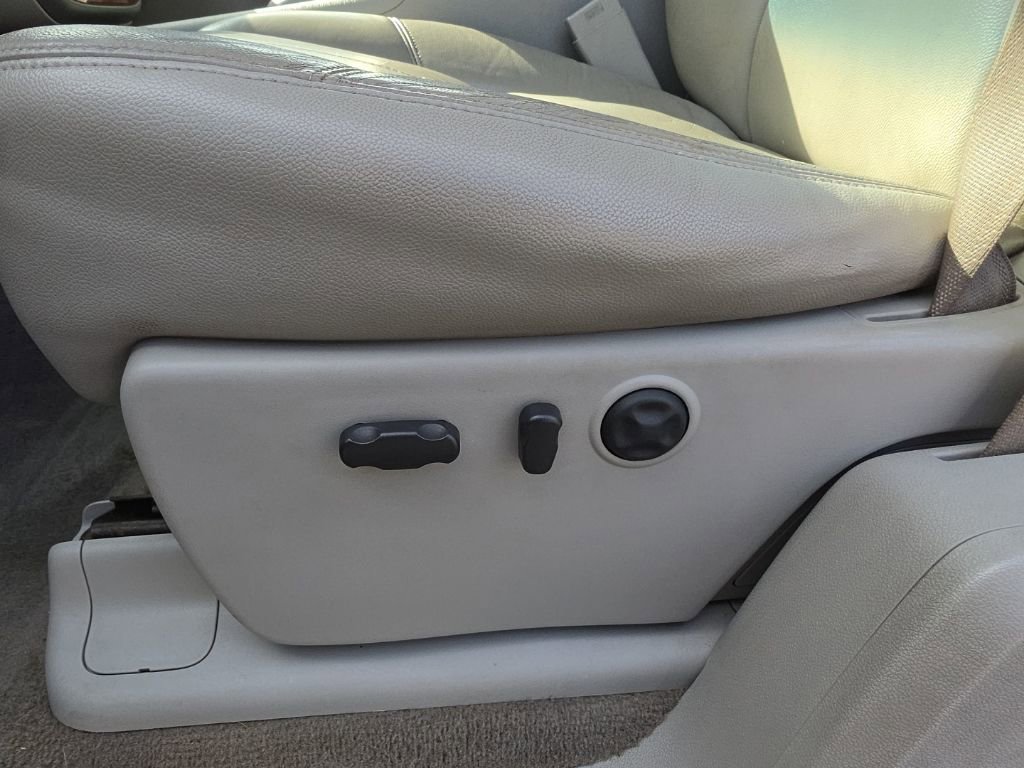 Used 2008 Chevrolet Silverado 2500 LTZ w/ Safety Package image 21