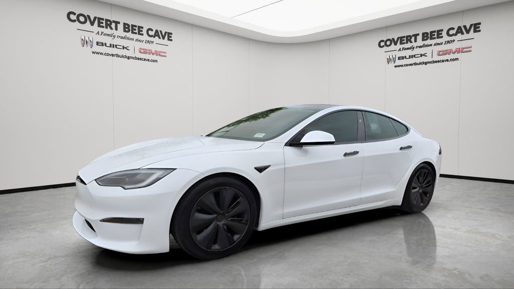 Used 2023 Tesla Model S Standard Range image 3