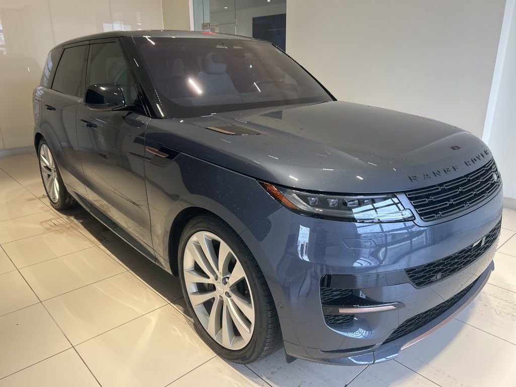 Used 2023 Land Rover Range Rover Sport First Edition image 18
