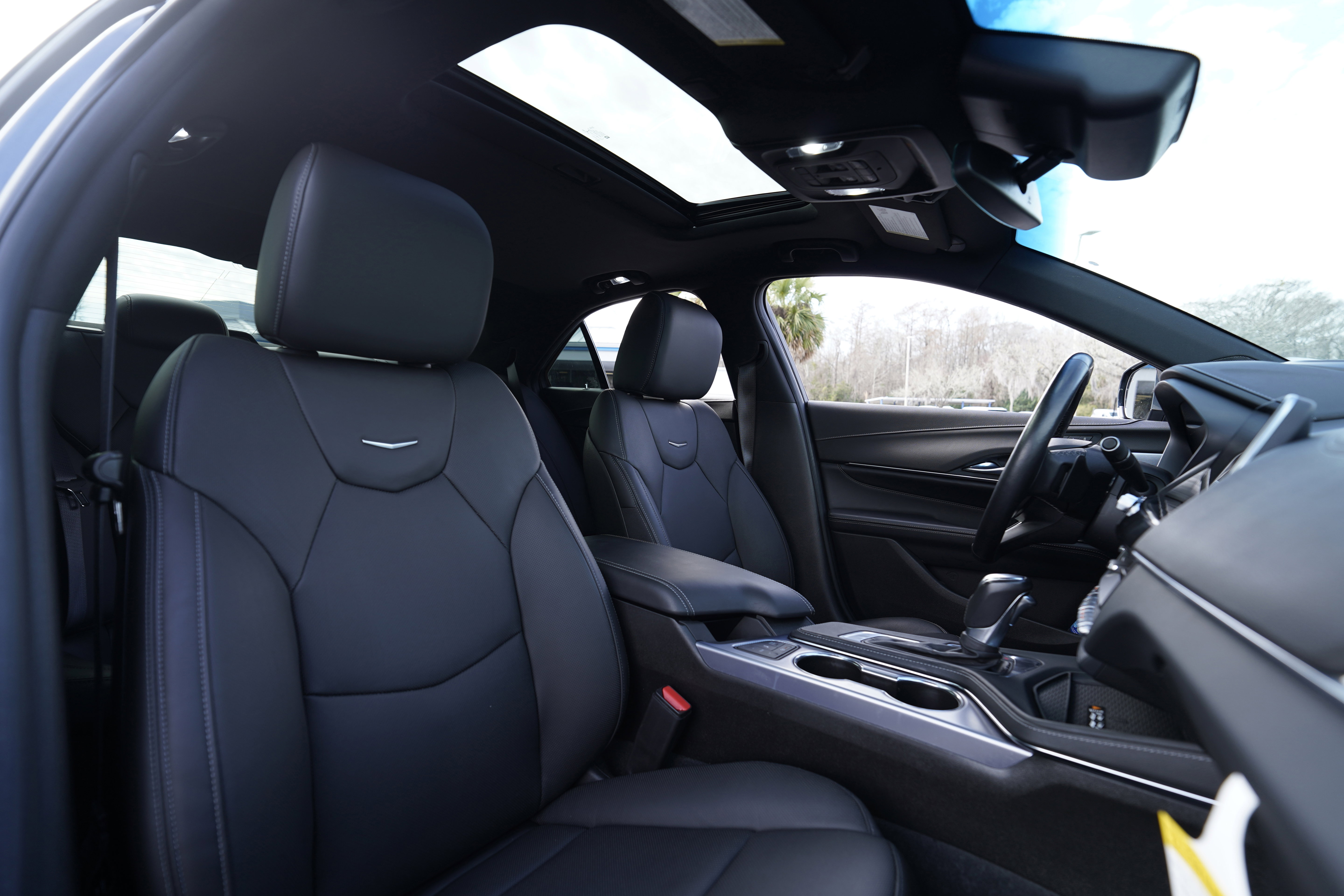 Used 2022 Cadillac CT4 Premium Luxury image 9