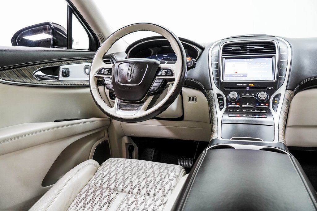 Used 2019 Lincoln Nautilus Black Label image 18