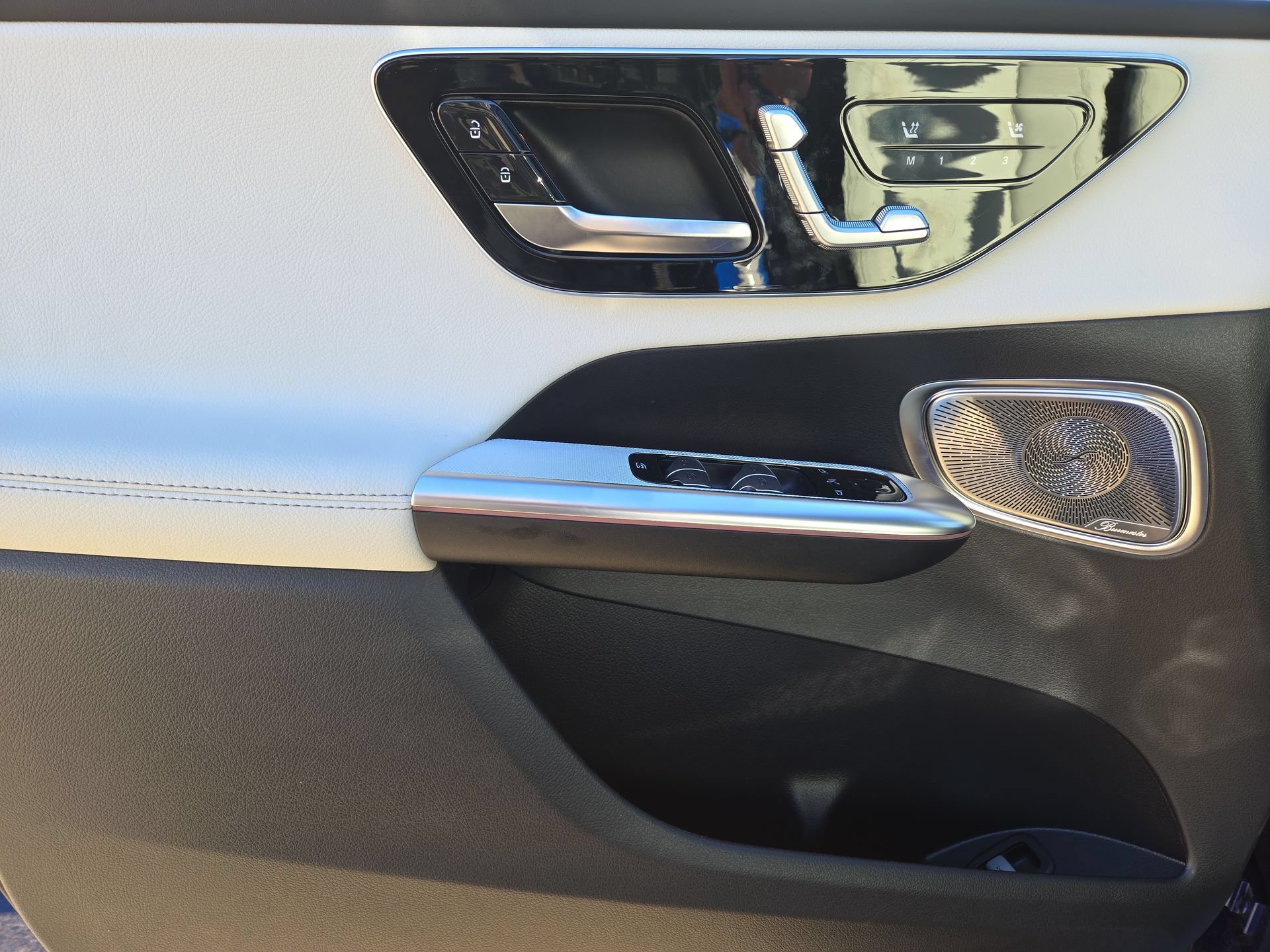 New 2026 Mercedes-Benz GLC 300 4MATIC image 15