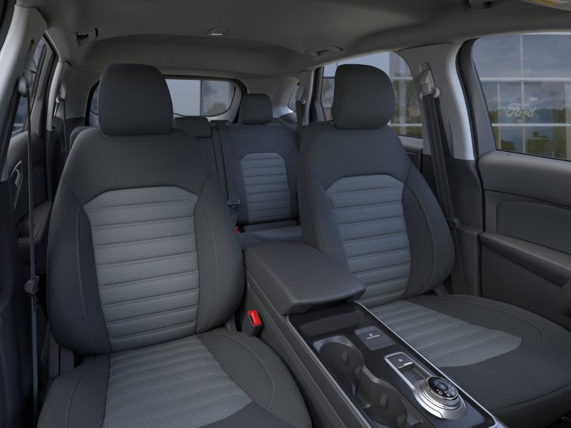 New 2024 Ford Edge SE w/ Black Appearance Package image 10