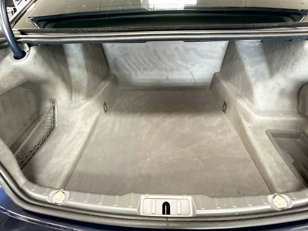 Used 2015 BMW 750Li image 27