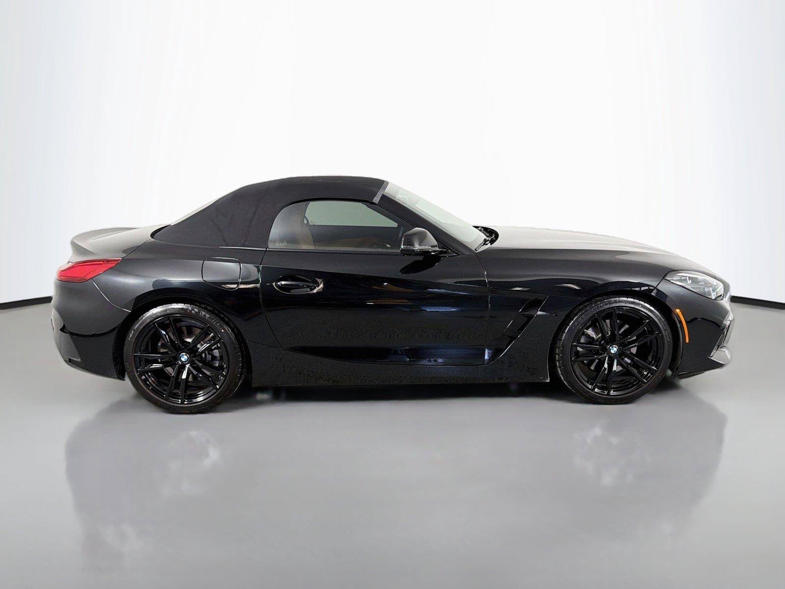 Used 2025 BMW Z4 sDrive30i w/ Premium Package RWD image 4